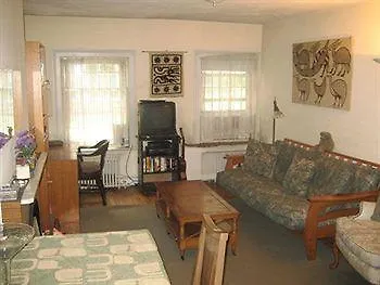 Guest House Off Park New York 0*,